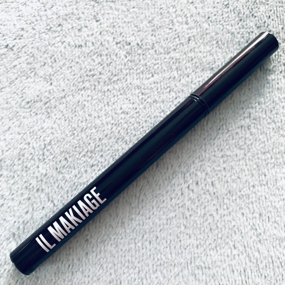 il makiage liquid eyeliner